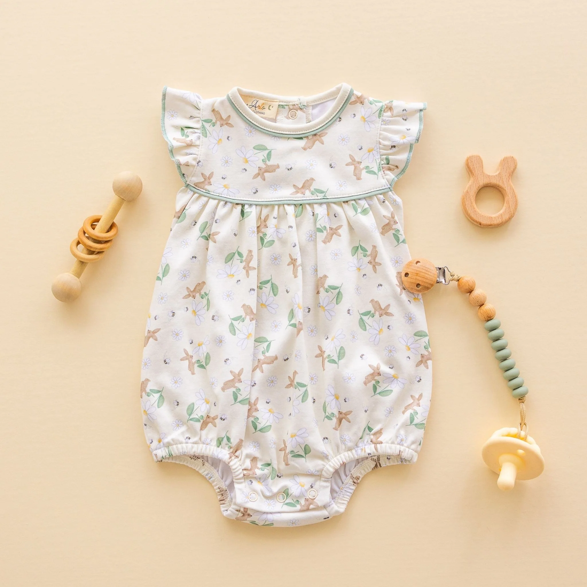 Bunny's Daisy Garden Print Bubble by Luna and Arlo - Image 5