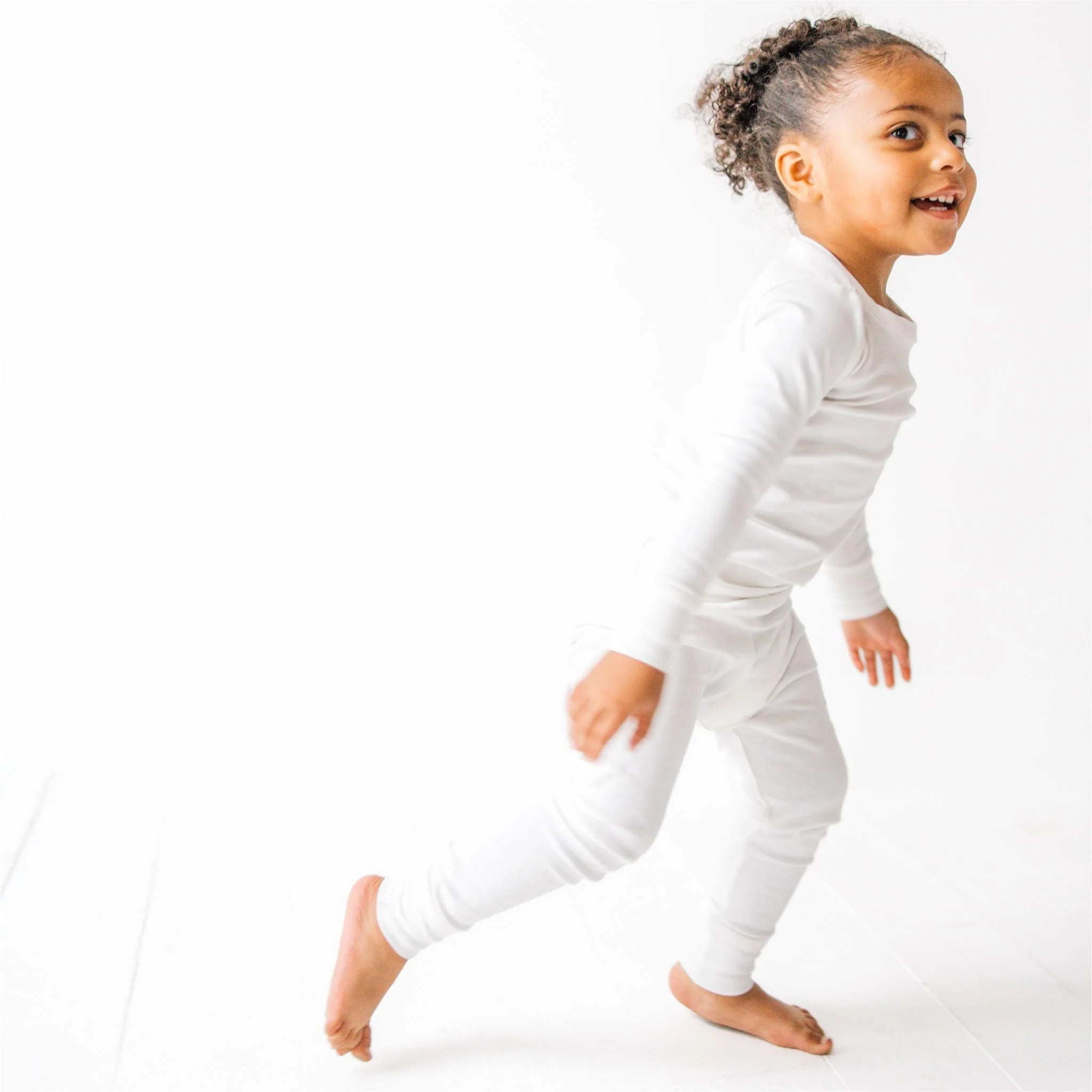 Luna & Arlo Basics Long Pajamas - Ivory - Image 5
